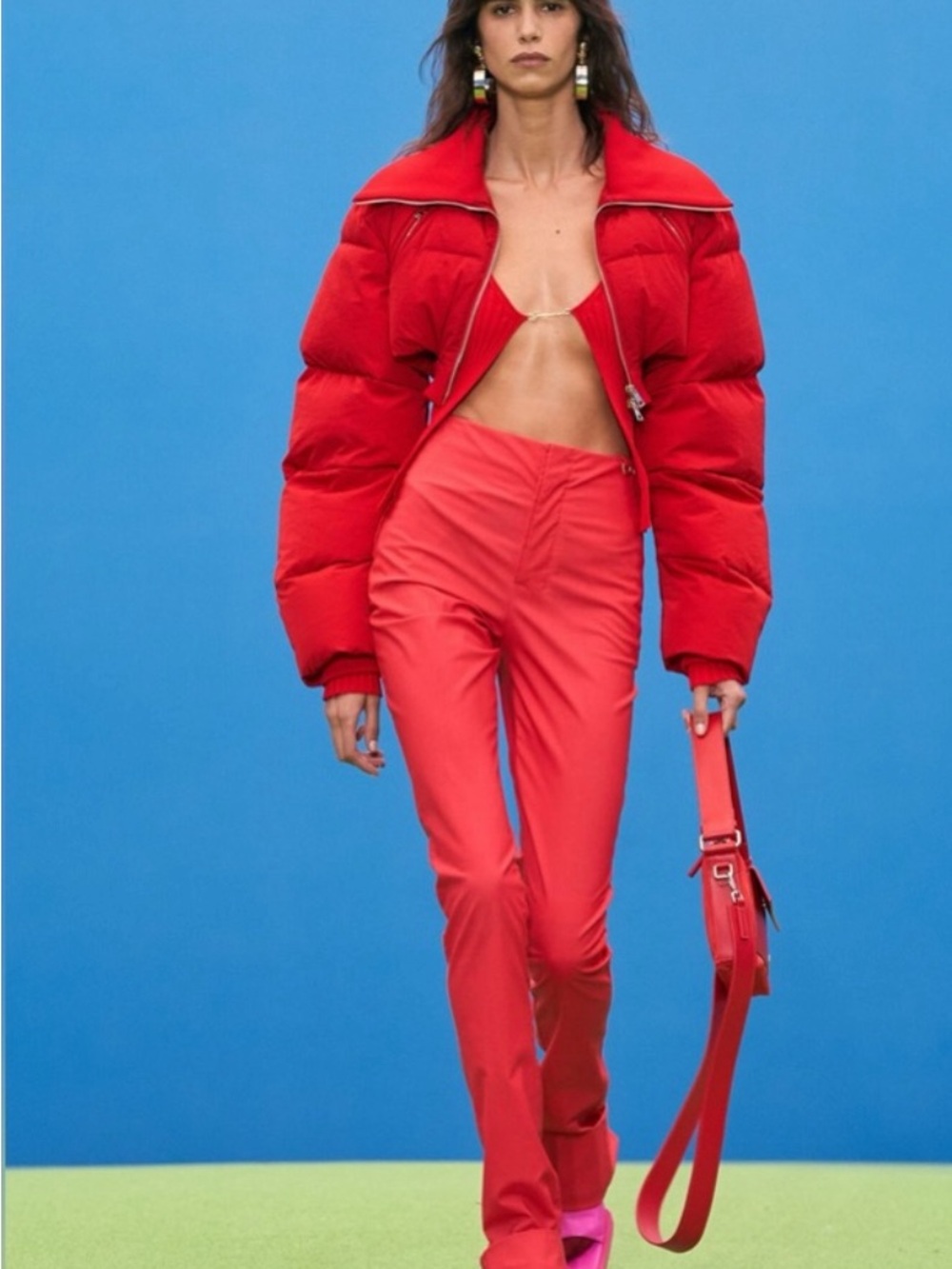 Jacquemus Red Cropped Puffer Jacket